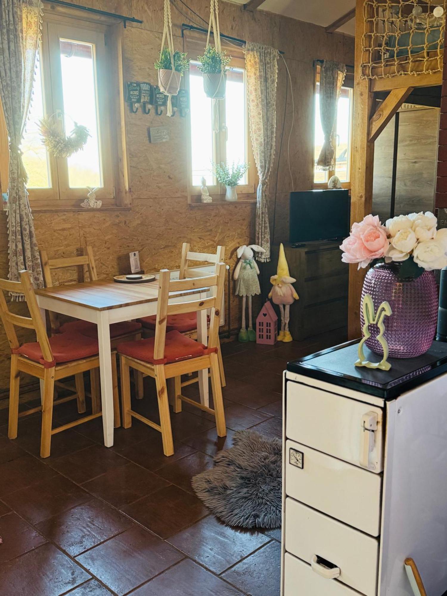 Apartman Na Ranci Pod Lovosem Velemin Екстериор снимка